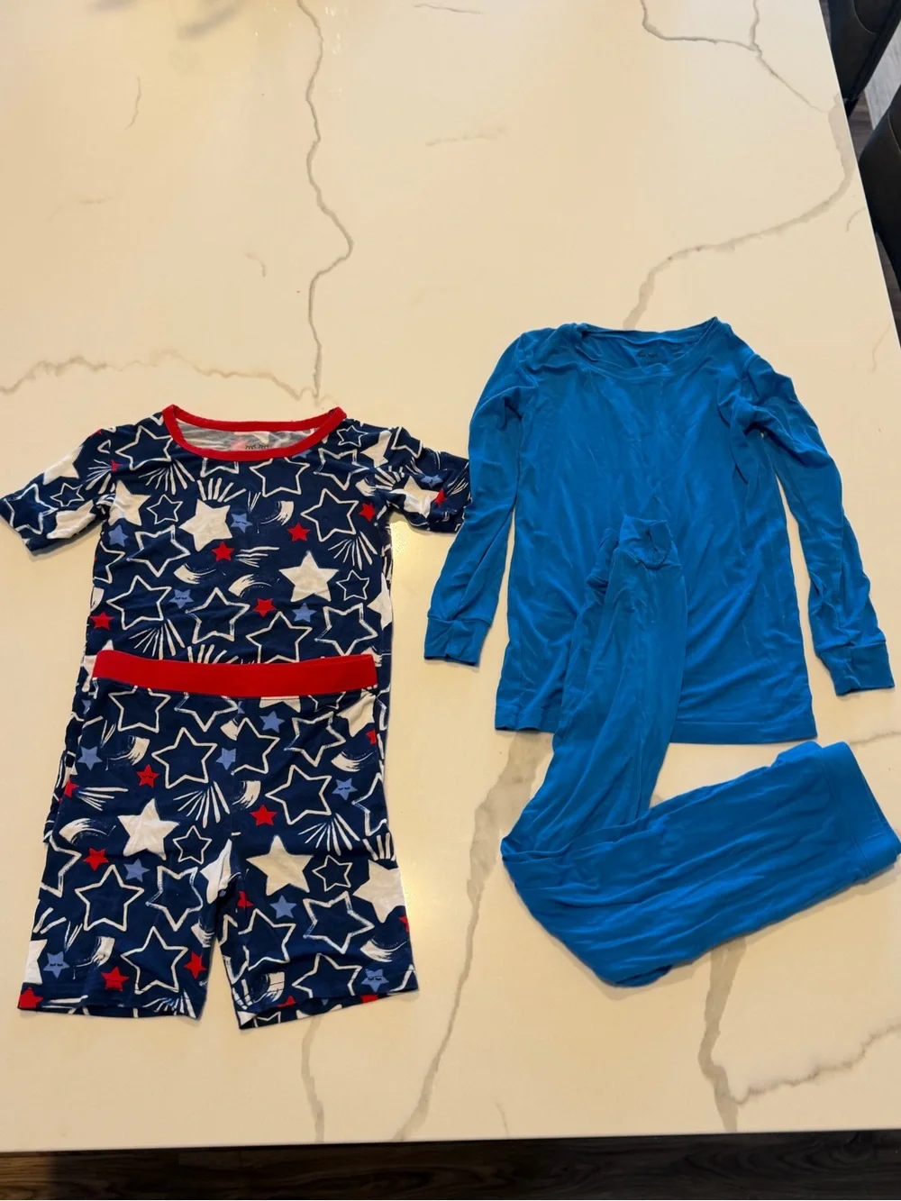 LITTLE SLEEPIES Bundle of 2 Boys Bamboo Pajama Sets stars red pjs sleep